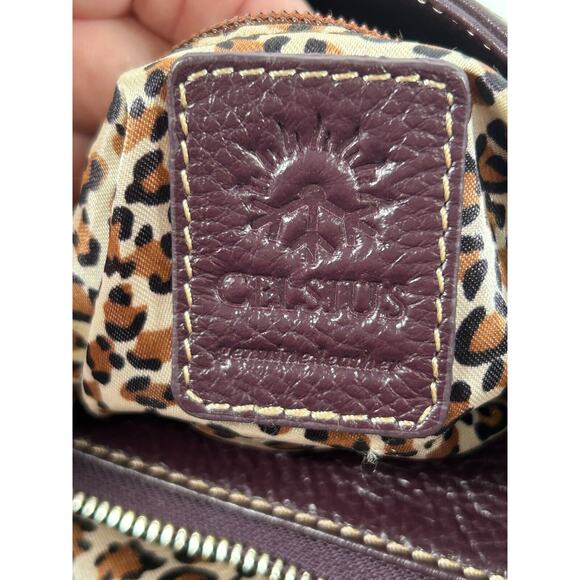 Celsius Women's Red Burgundy Leather Detachable Strap Shoulder Bag Size Medium - Picture 9 of 11